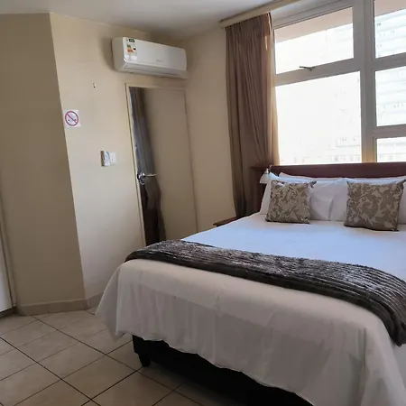 Oceanic Suites Durban Exterior photo