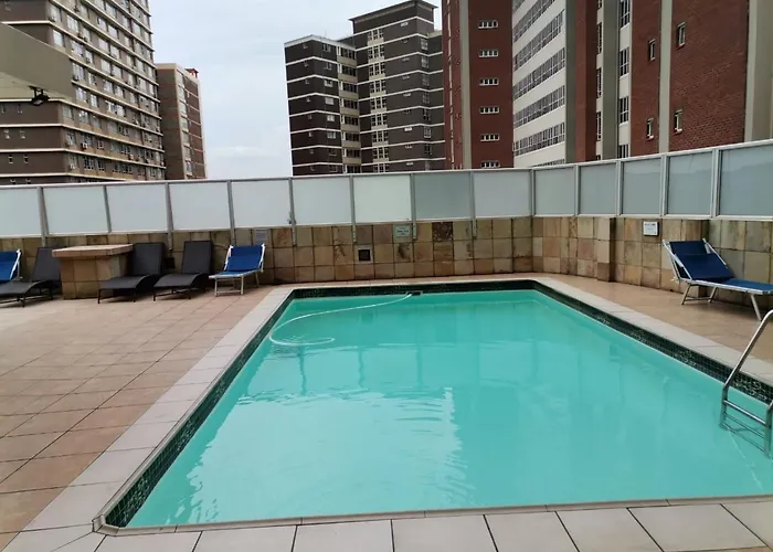 Oceanic Suites