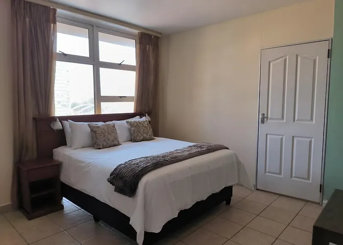 Oceanic Suites