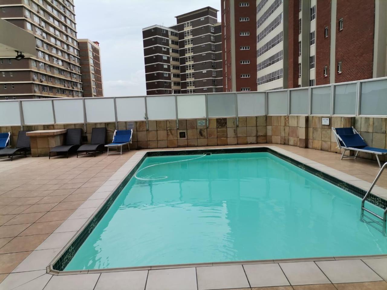 Oceanic Apartment
