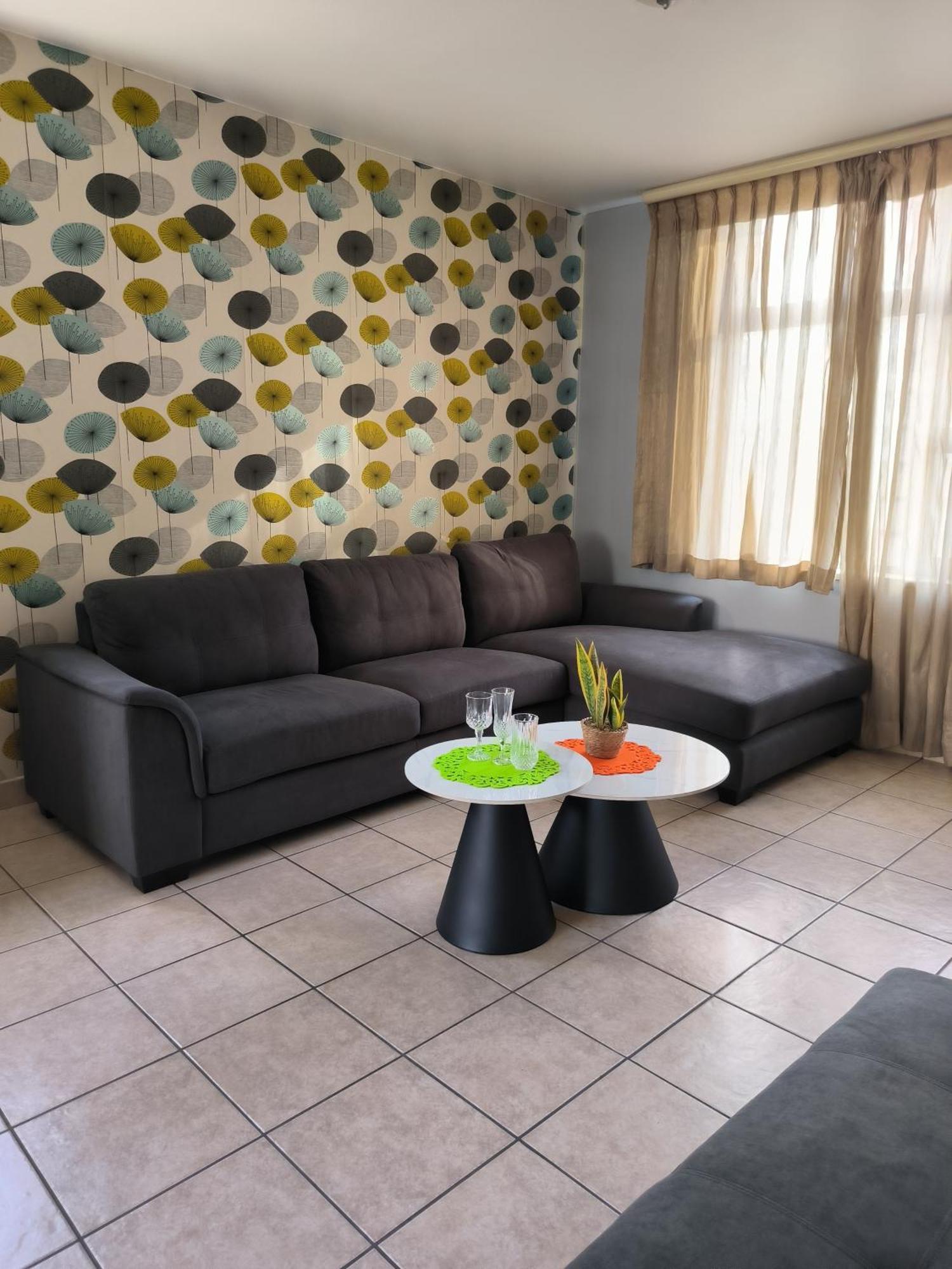 Oceanic Apartment