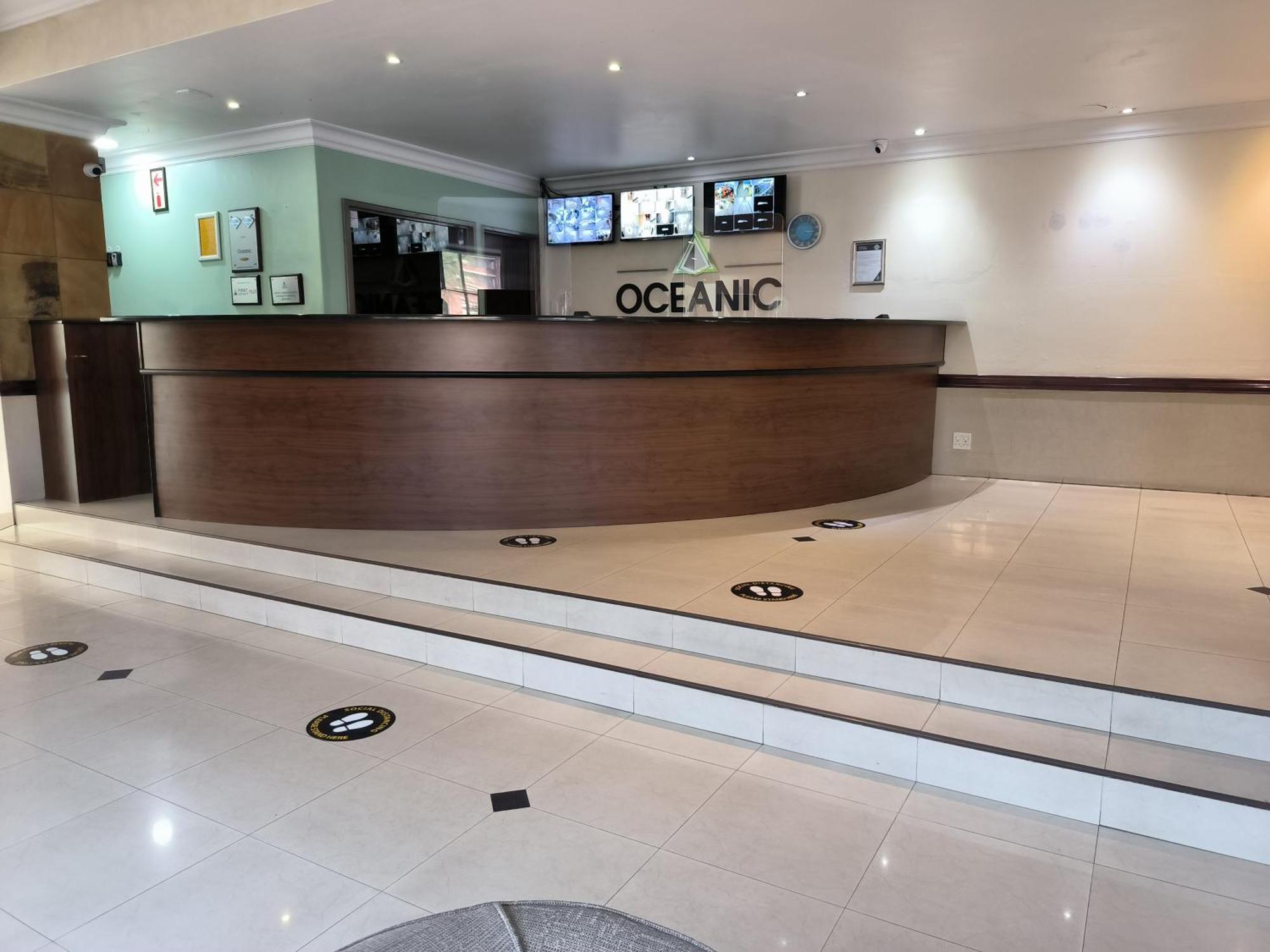 Oceanic Apartment